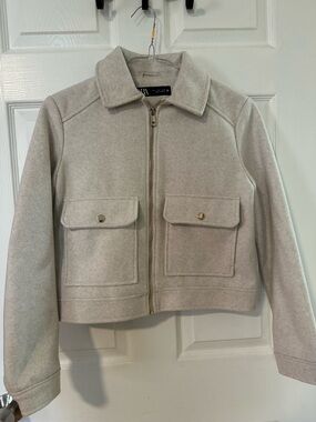 Zara Cream Cropped Zip Jacket